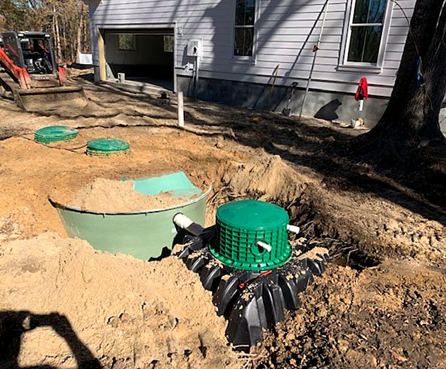 Septic pumping service